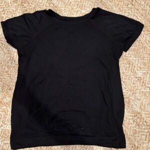 Athleta girl Black Short Sleeve T-Shirt
